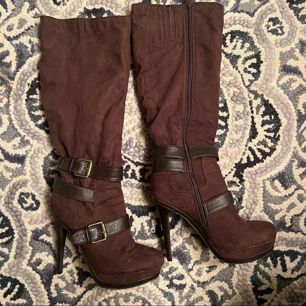 G by Guess brown boots. Worn only a handful of times.  Super cute for fall❤️💕